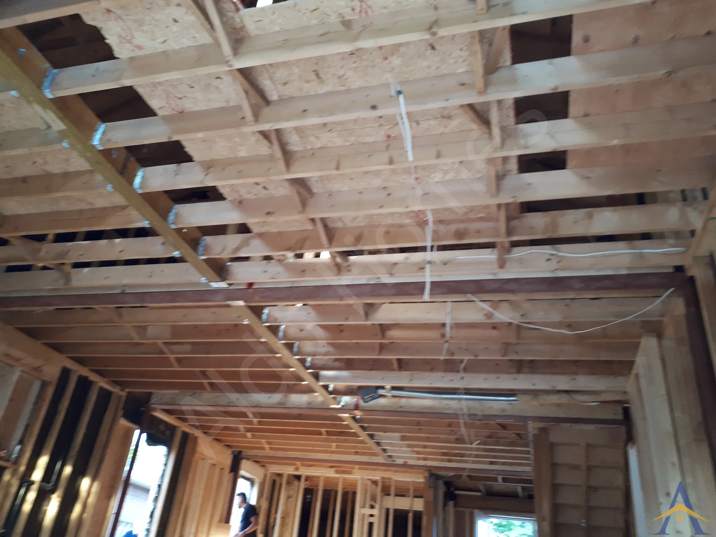 Load-Bearing Wall Removal in Mississauga: Saracen Court, photo 3