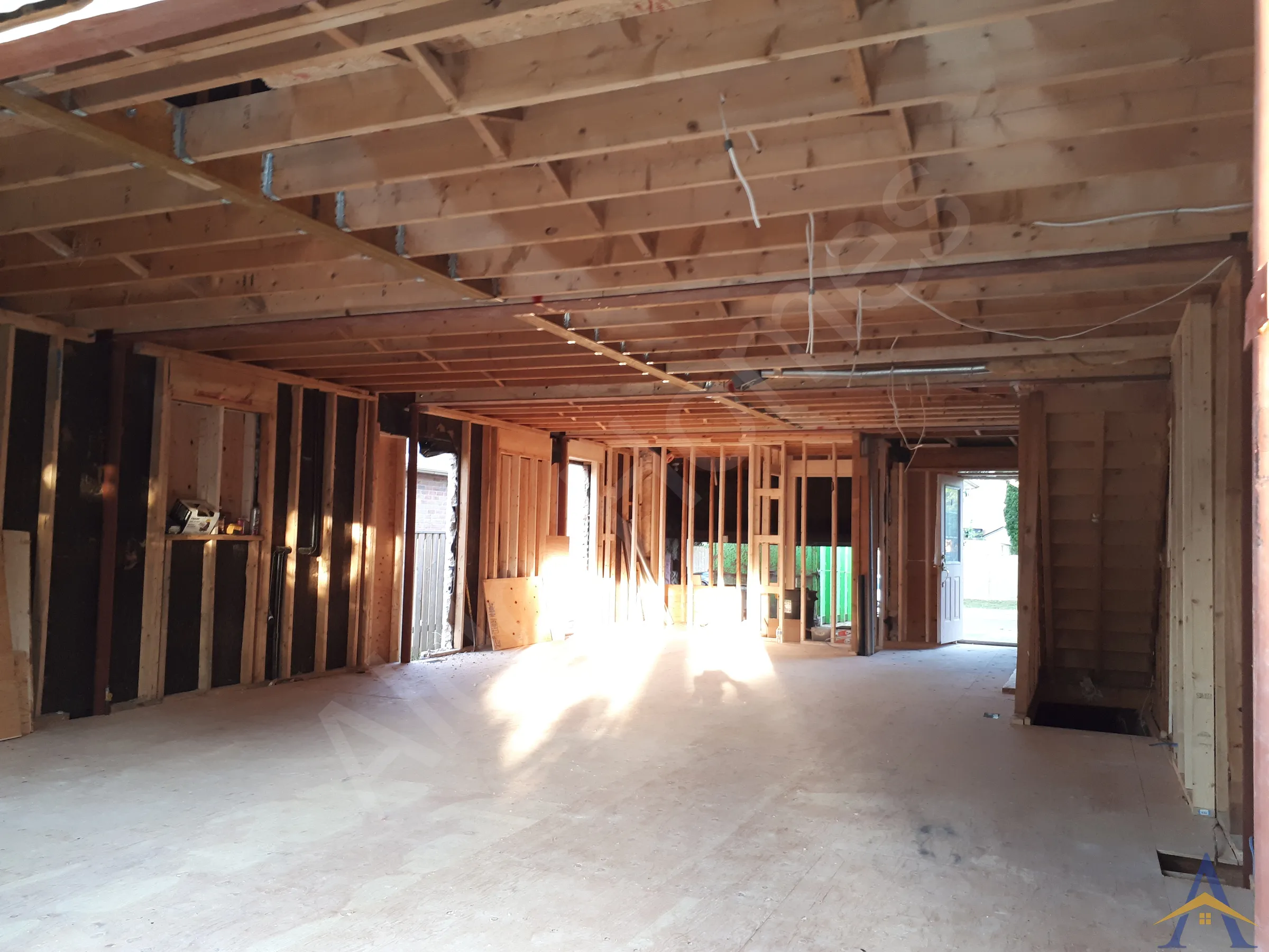Load-Bearing Wall Removal in Mississauga: Saracen Court, photo 4