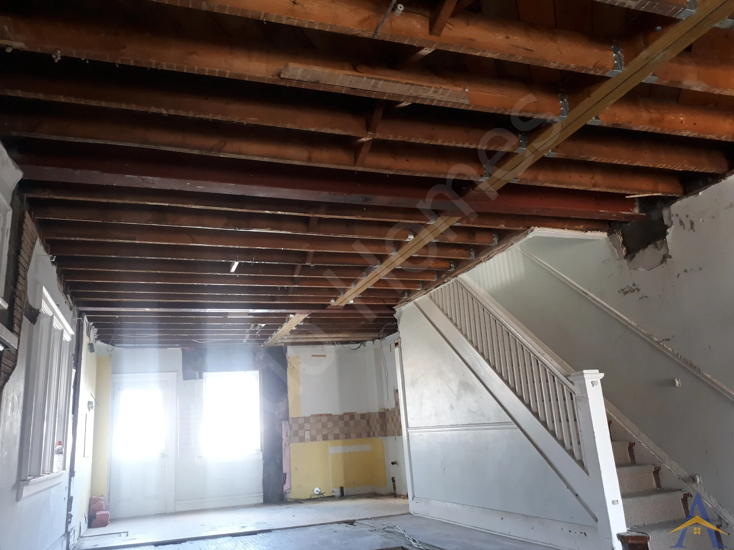 Load-Bearing Wall Removal in Toronto: Willard Avenue, photo 9