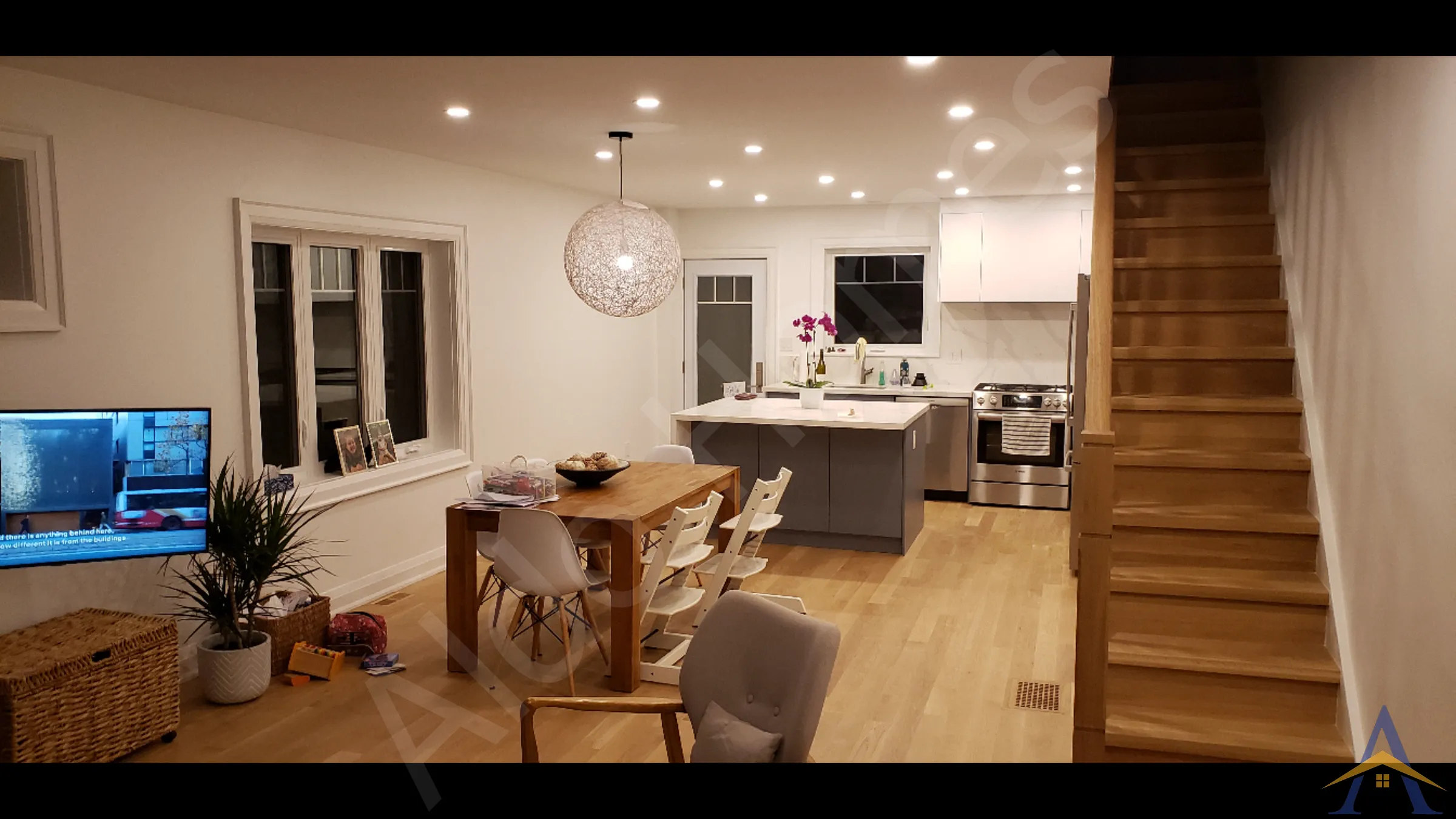 Load-Bearing Wall Removal in Toronto: Willard Avenue, photo 13