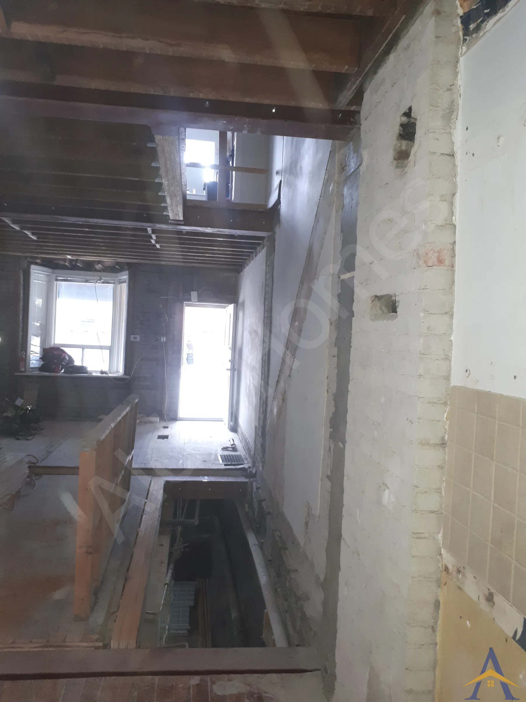 Load-Bearing Wall Removal in Toronto: Woodbine, photo 5