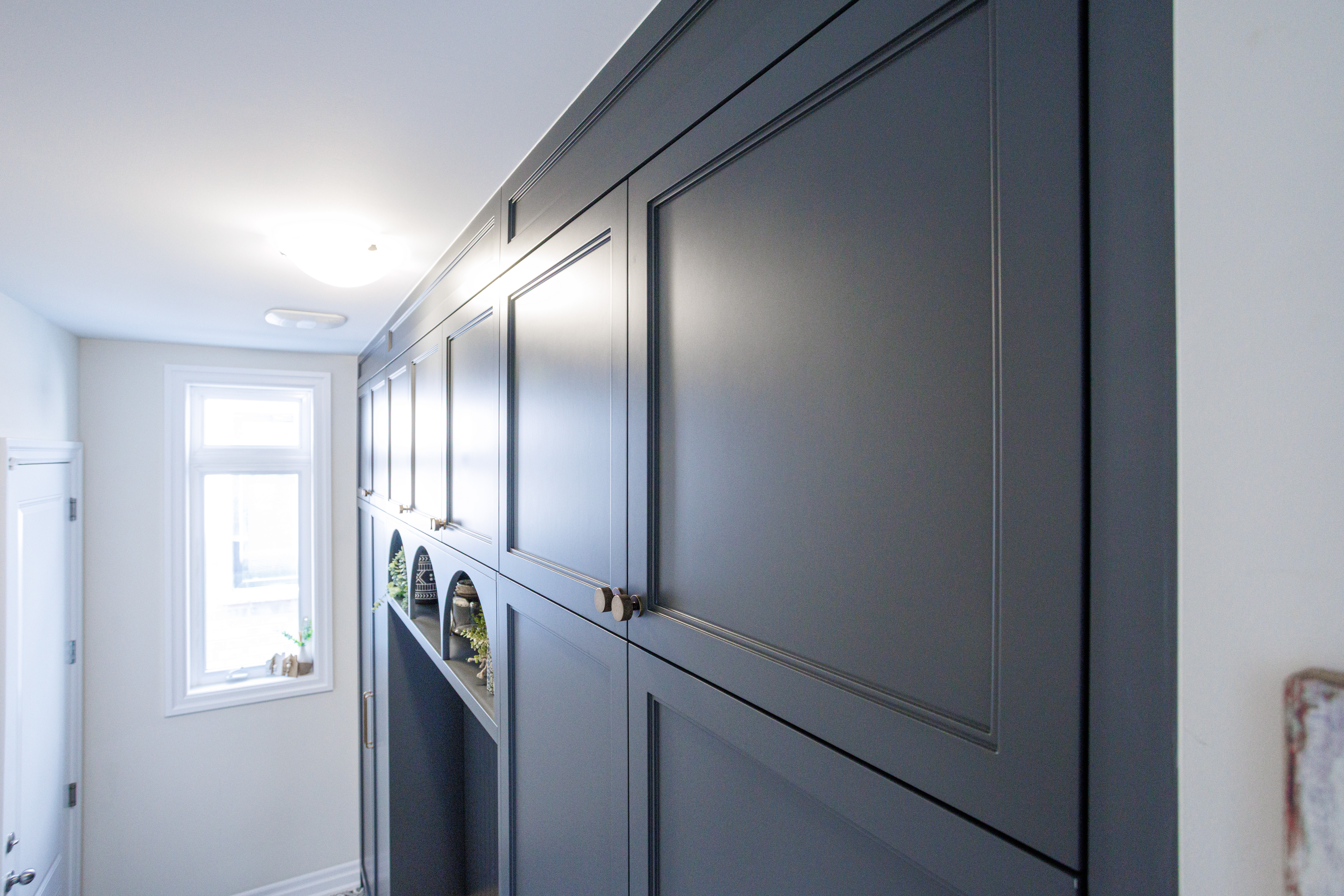 Custom Built-In Cabinets in North York, photo 4